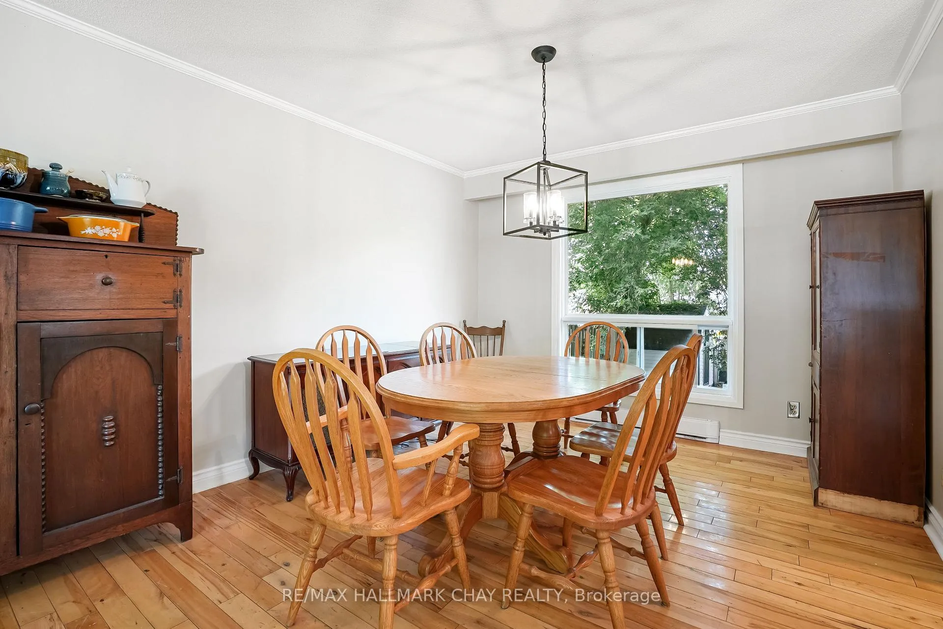 Photo 7 of 18 Centennial Avenue, Springwater, Elmvale — HOMEH
