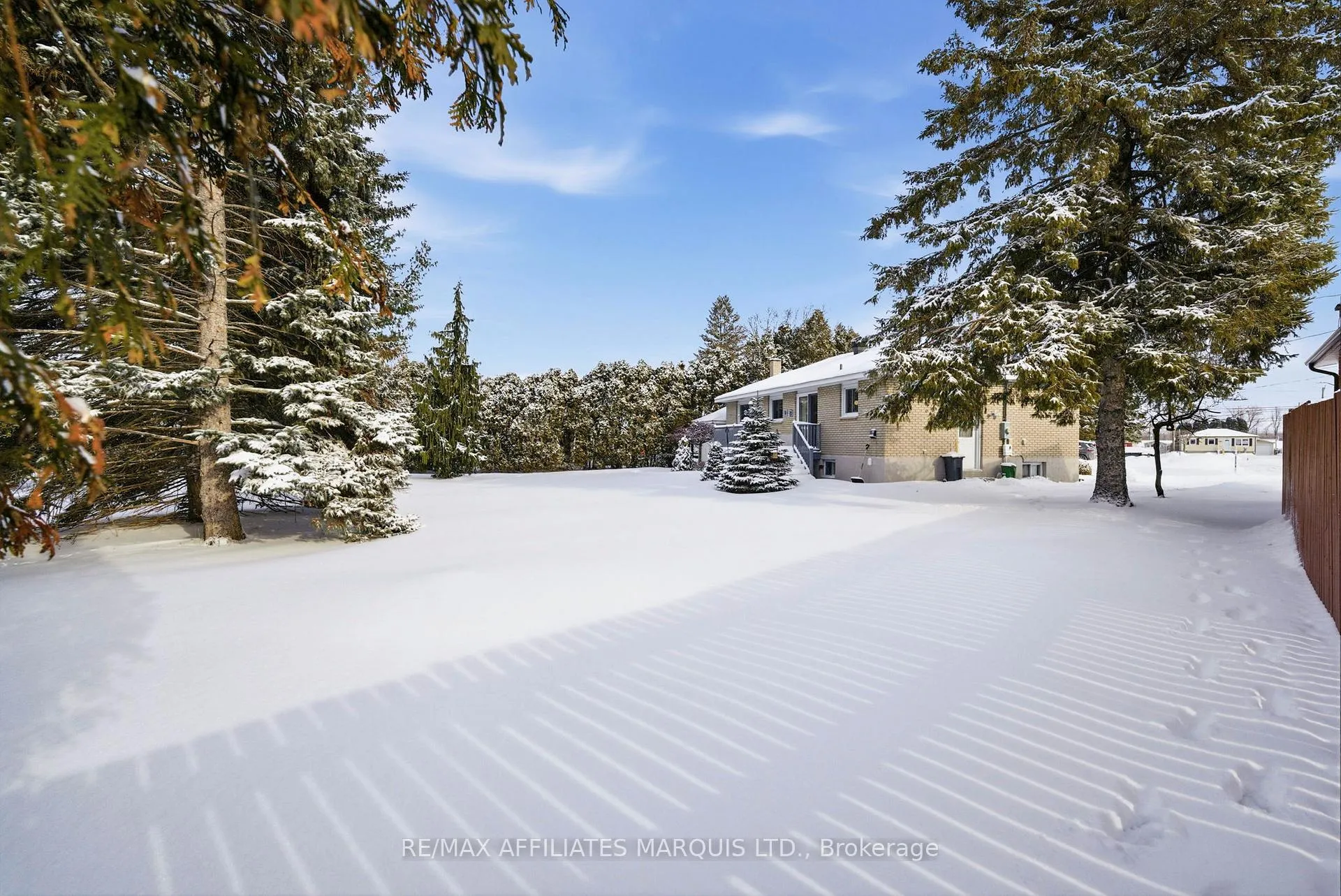 Photo 35 of 1340 Marc Street, Cornwall — HOMEH