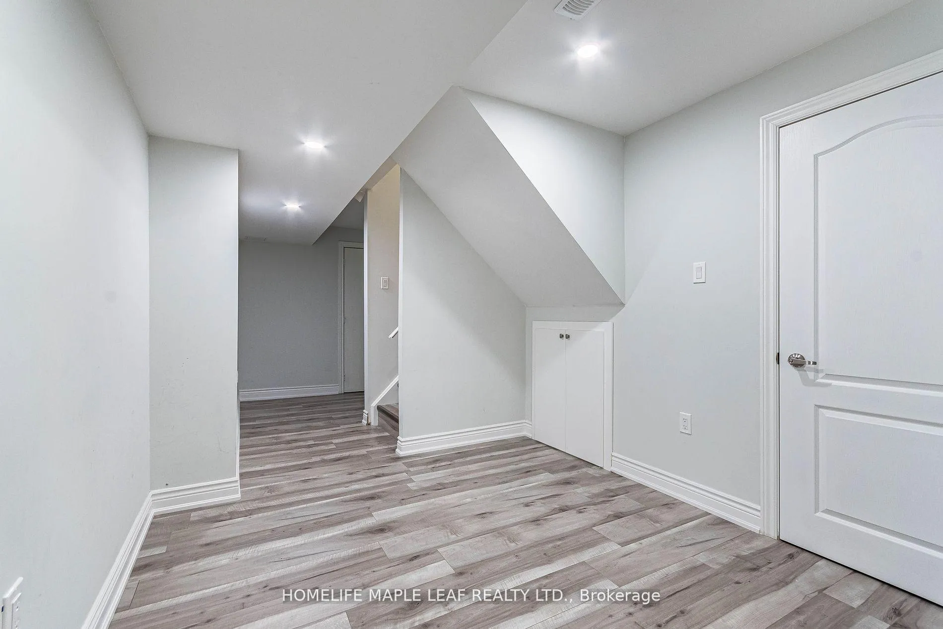 Photo 34 of 17 Matagami Street, Brampton, Bram West — HOMEH