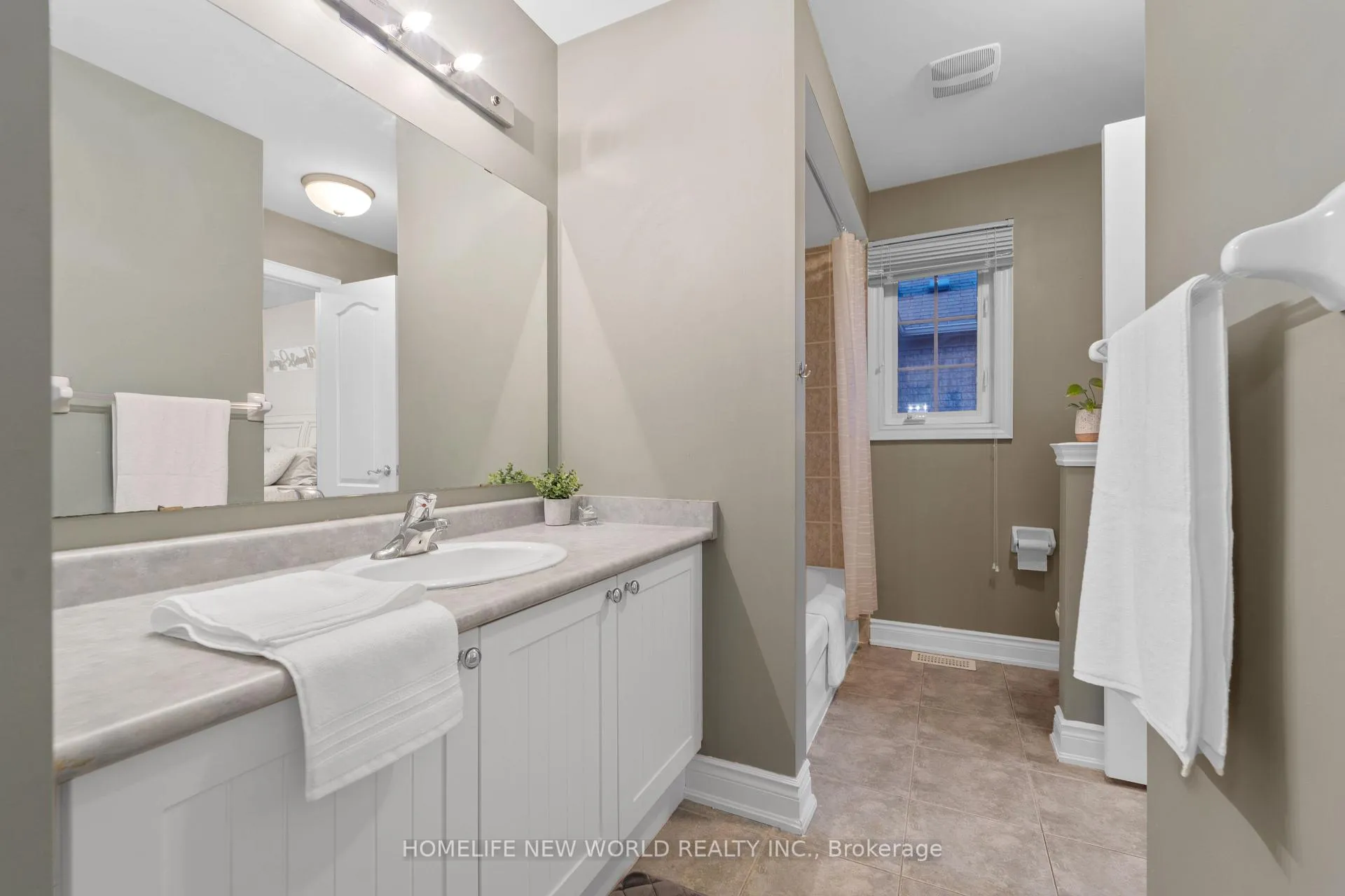 Photo 27 of 1033 Copperfield Drive, Oshawa, Eastdale — HOMEH