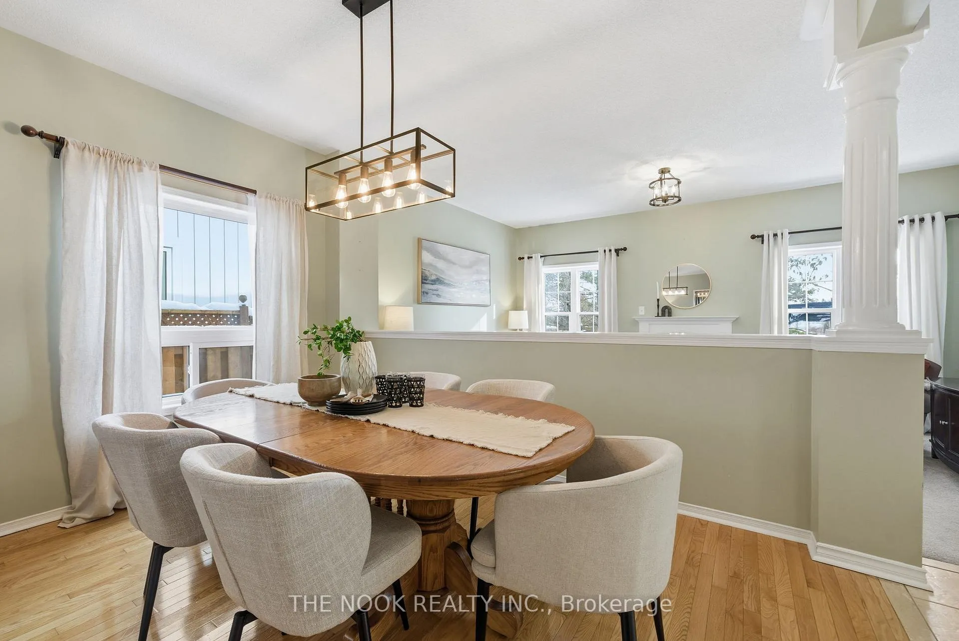 Photo 7 of 53 Kinross Avenue, Whitby, Brooklin — HOMEH