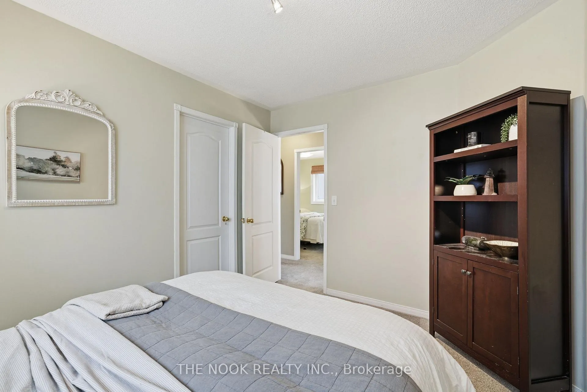 Photo 23 of 53 Kinross Avenue, Whitby, Brooklin — HOMEH