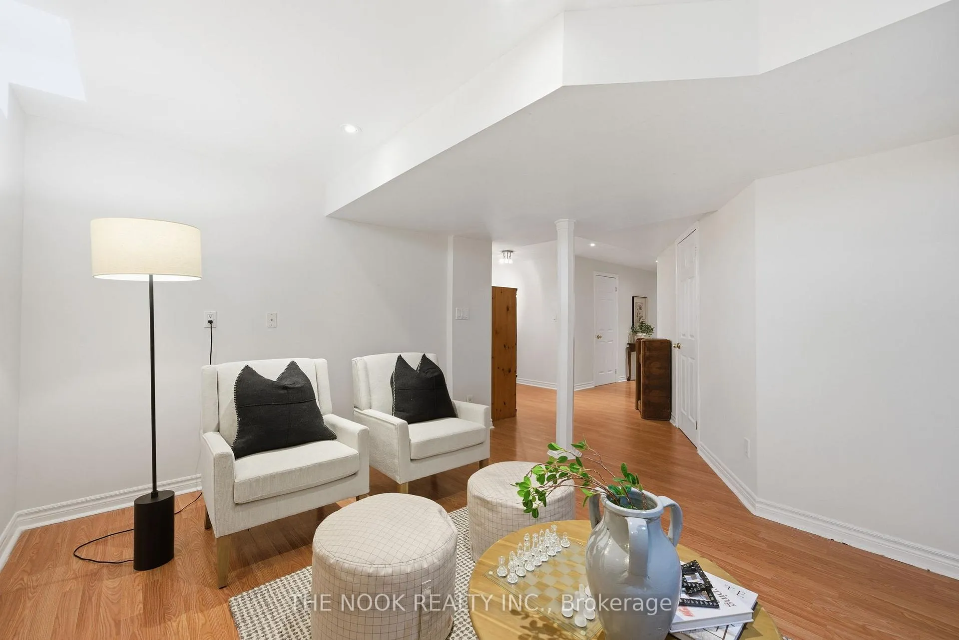 Photo 33 of 53 Kinross Avenue, Whitby, Brooklin — HOMEH