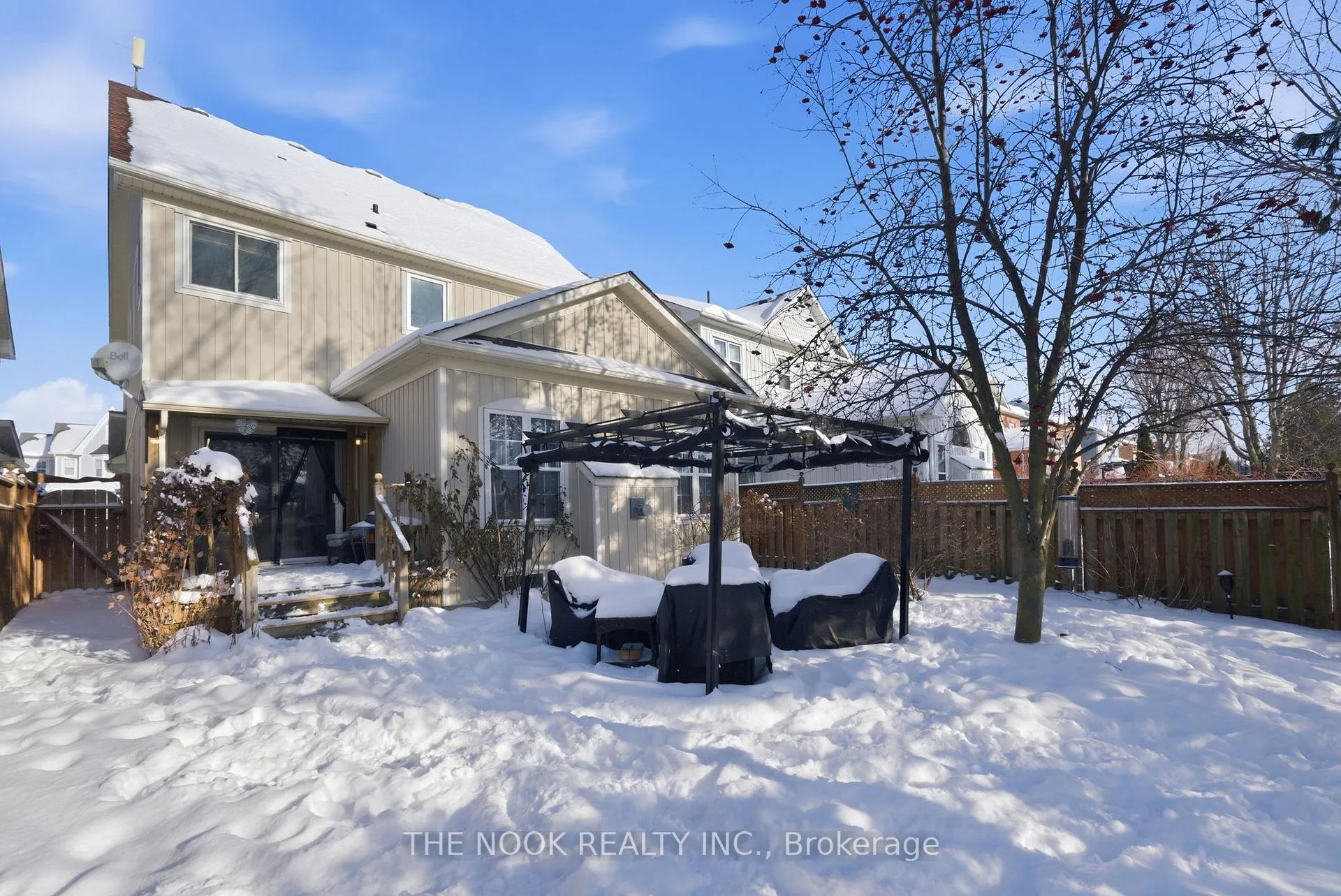 Photo 40 of 53 Kinross Avenue, Whitby, Brooklin — HOMEH