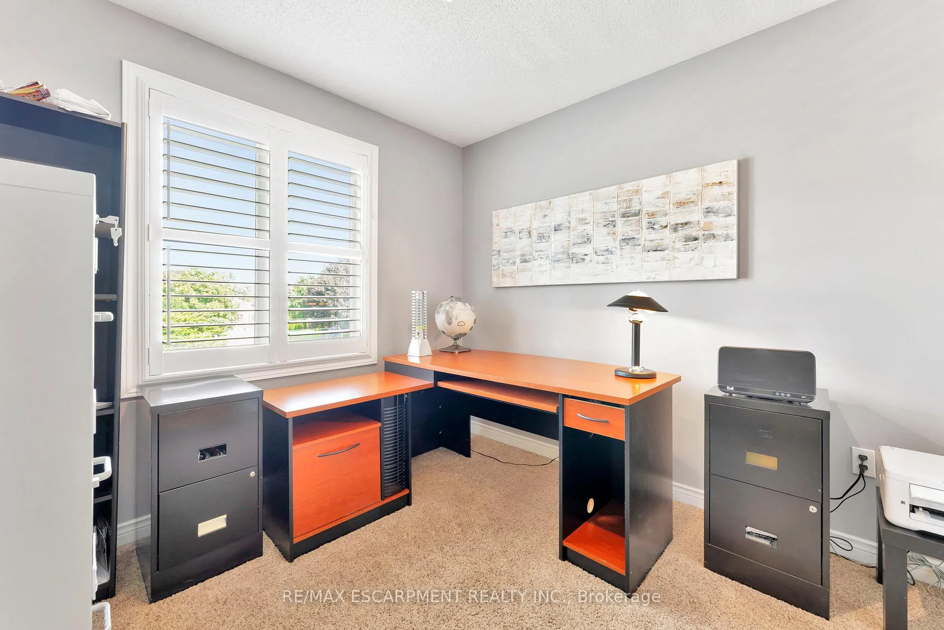 Photo 22 of 19 Falconridge Drive, Hamilton, Carpenter — HOMEH