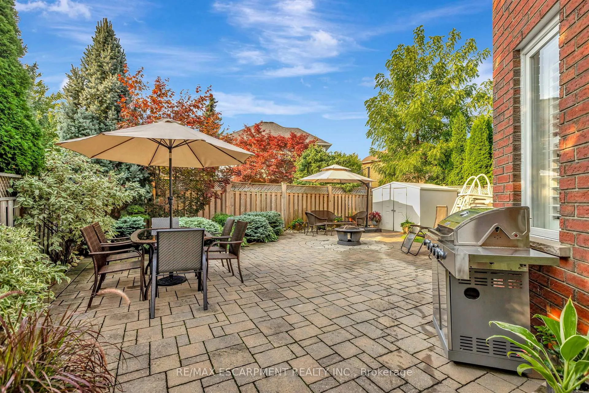 Photo 33 of 19 Falconridge Drive, Hamilton, Carpenter — HOMEH