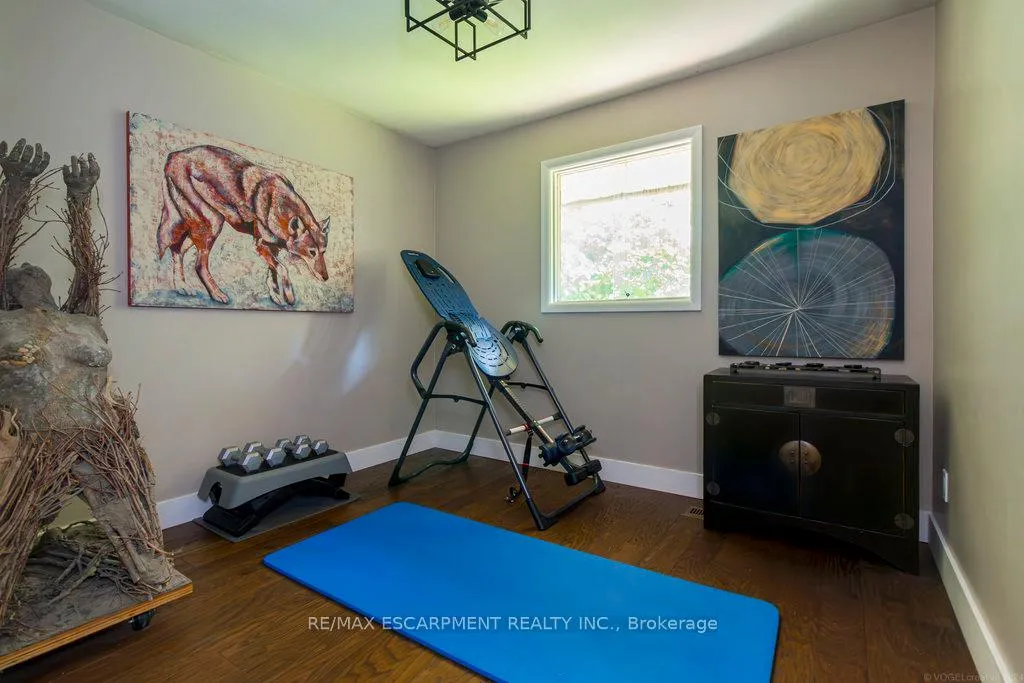 Photo 24 of 858 Montgomery Drive, Hamilton, Ancaster — HOMEH