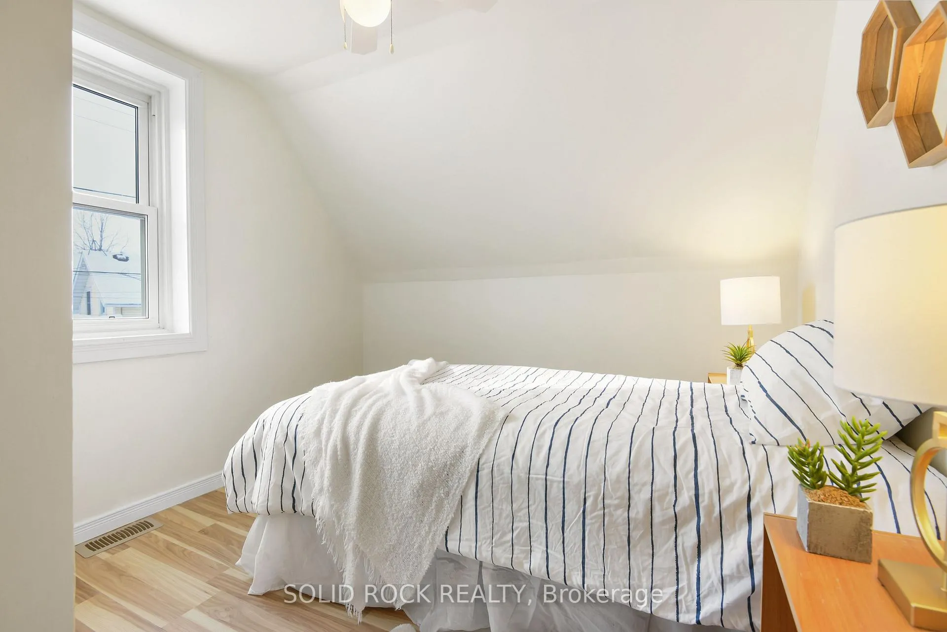 Photo 28 of 922 Centre Street, McNab/Braeside, Mcnab/Braeside Twps — HOMEH