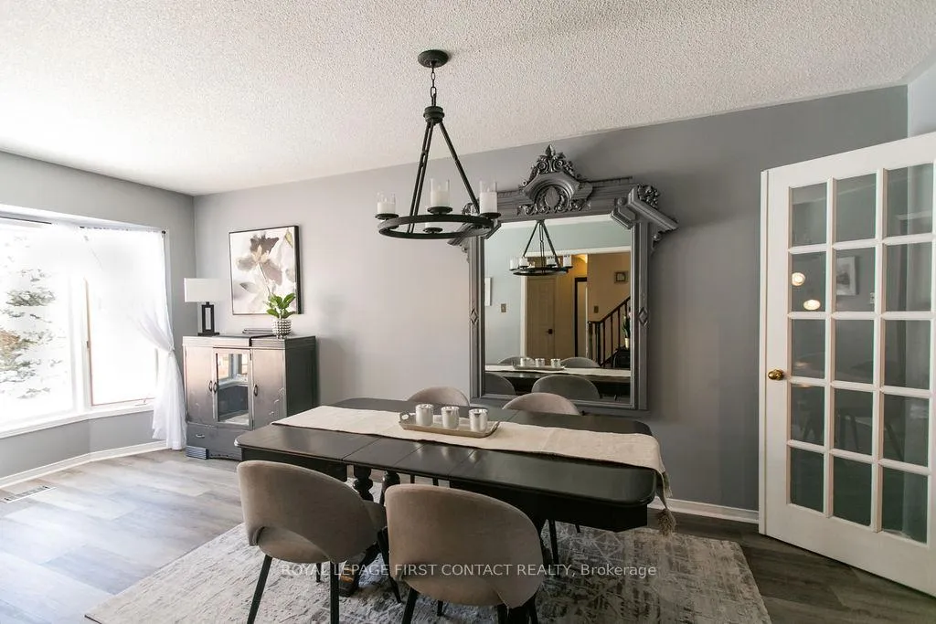 Photo 14 of 13 Irwin Drive, Barrie, Northwest — HOMEH
