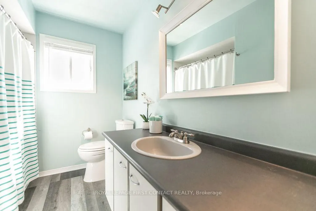 Photo 29 of 13 Irwin Drive, Barrie, Northwest — HOMEH