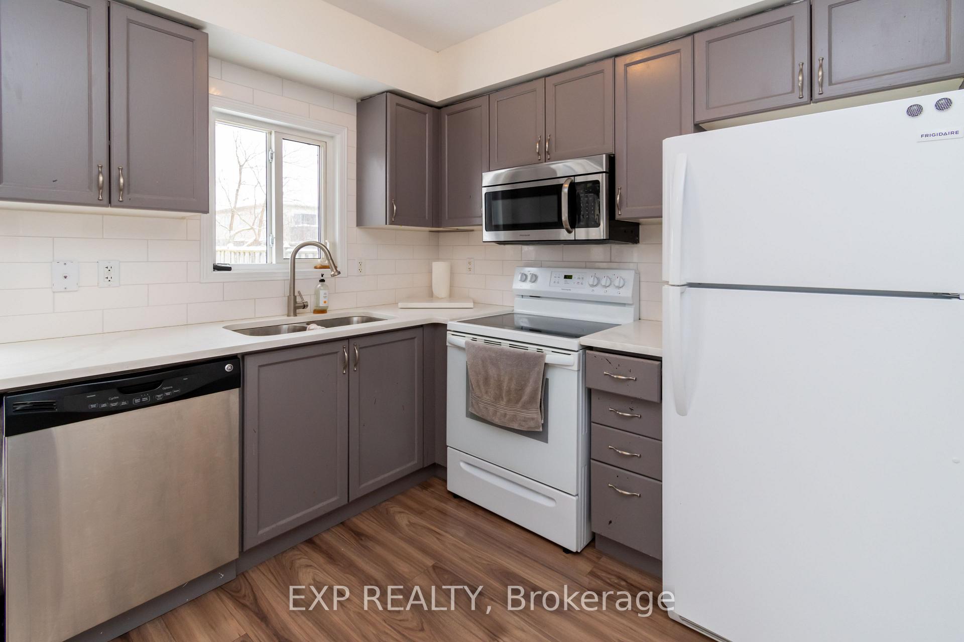 Photo 14 of 13 Truax Crescent, Essa, Angus — HOMEH