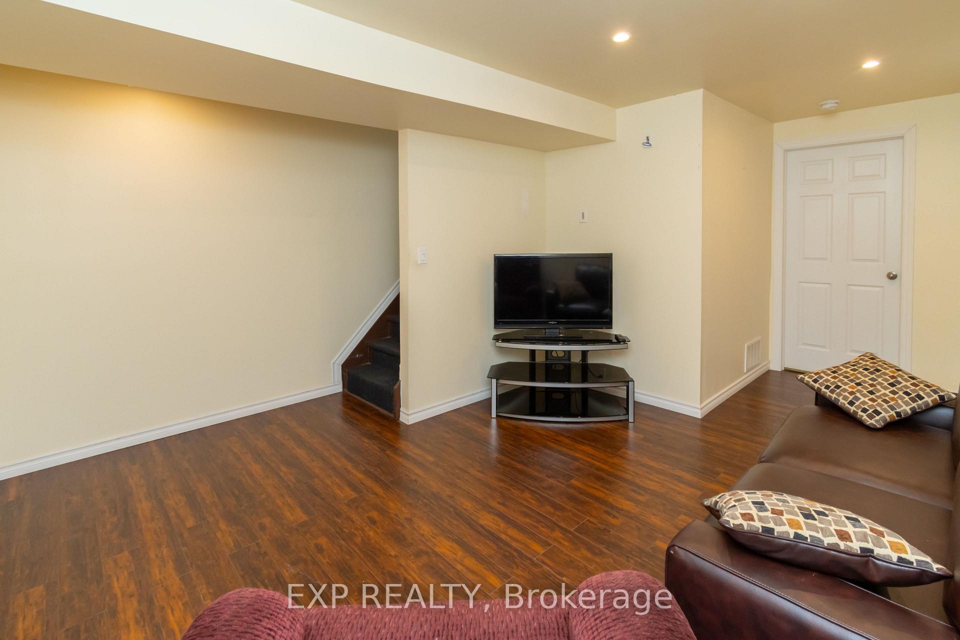 Photo 28 of 13 Truax Crescent, Essa, Angus — HOMEH