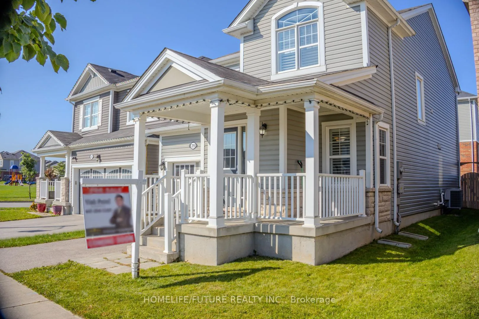Photo 3 of 29 Blue Oak Street, Kitchener, Rosenburg — HOMEH