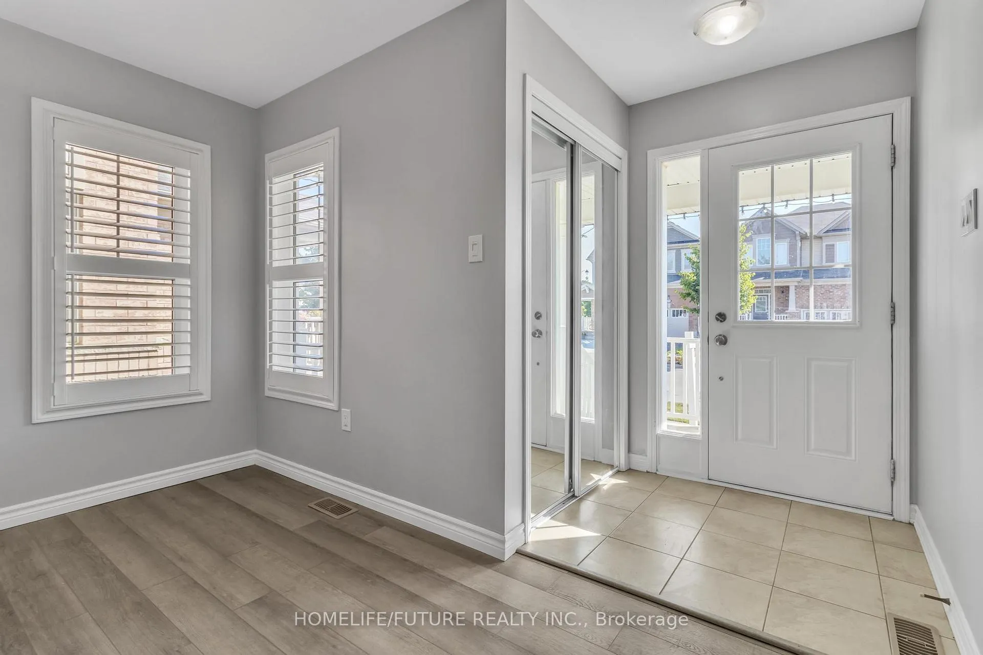 Photo 4 of 29 Blue Oak Street, Kitchener, Rosenburg — HOMEH