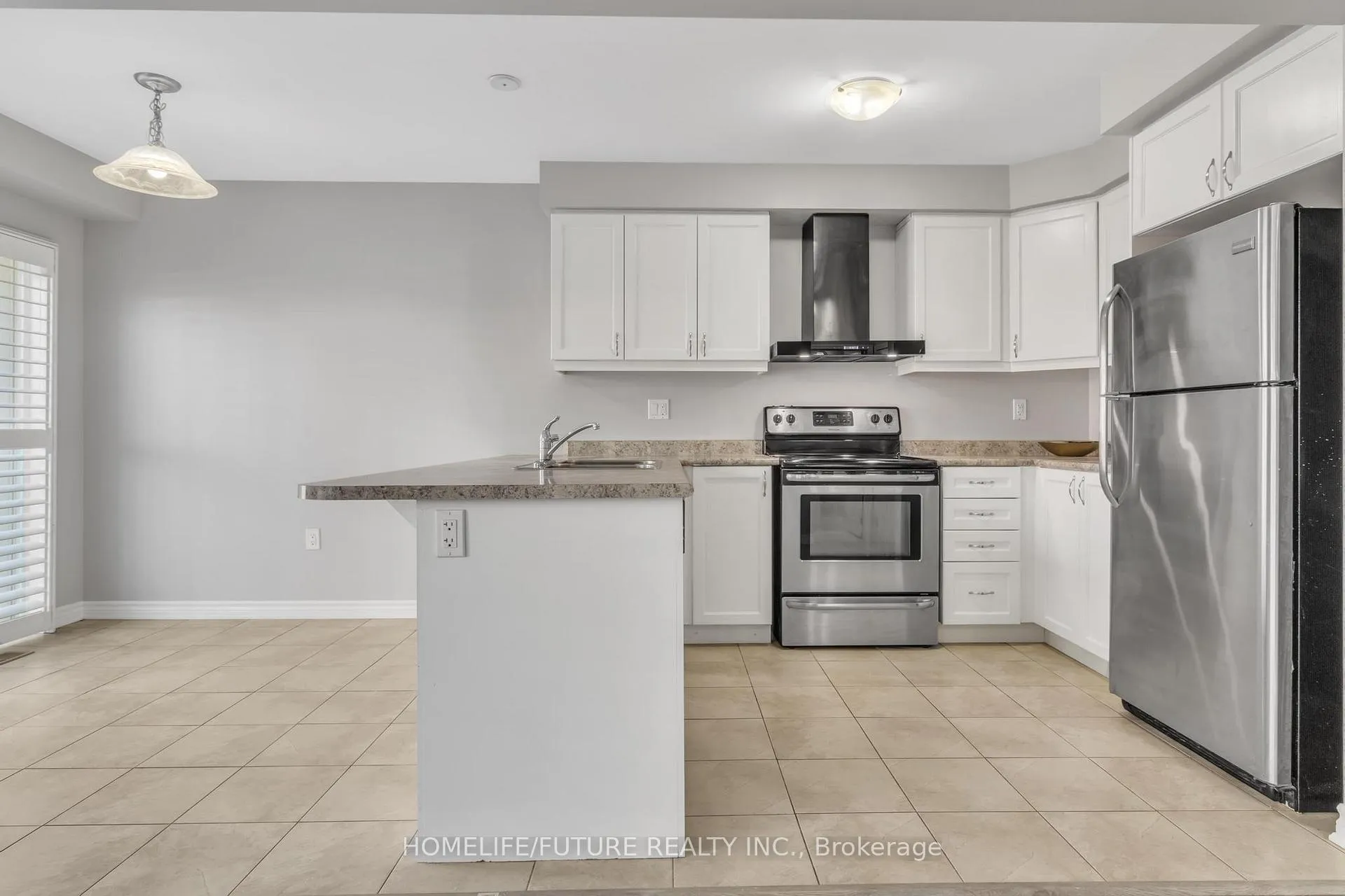 Photo 7 of 29 Blue Oak Street, Kitchener, Rosenburg — HOMEH
