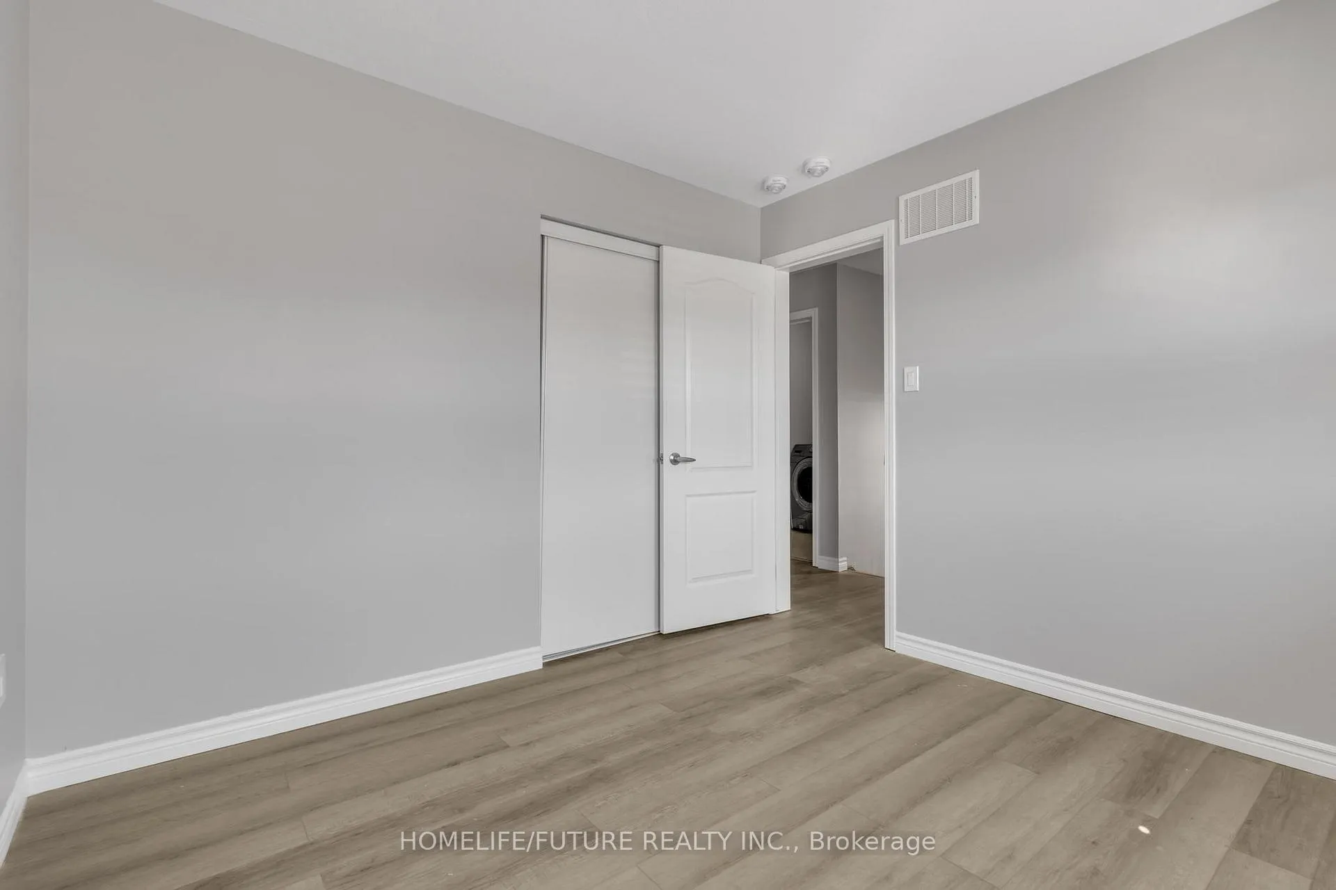 Photo 16 of 29 Blue Oak Street, Kitchener, Rosenburg — HOMEH
