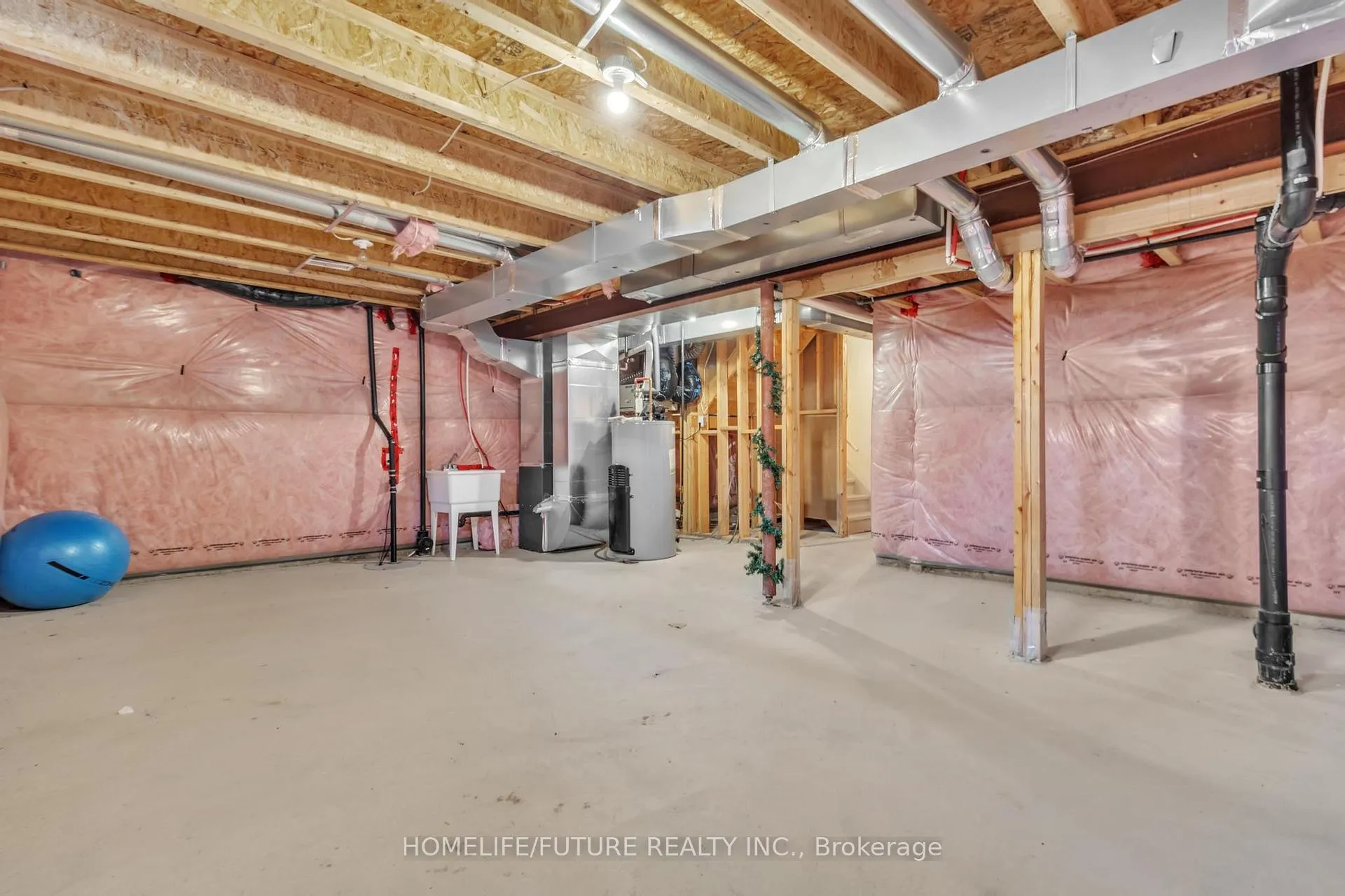 Photo 33 of 29 Blue Oak Street, Kitchener, Rosenburg — HOMEH