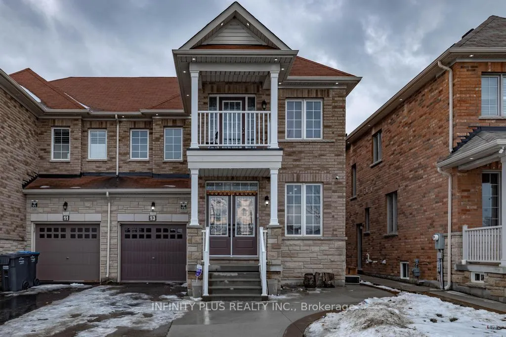 Photo 1 of 13 Buchanan Crescent, Brampton, Credit Valley — HOMEH
