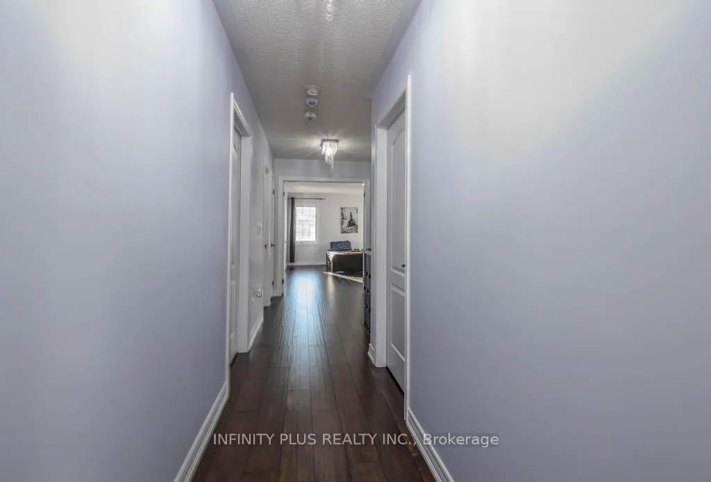 Photo 26 of 13 Buchanan Crescent, Brampton, Credit Valley — HOMEH