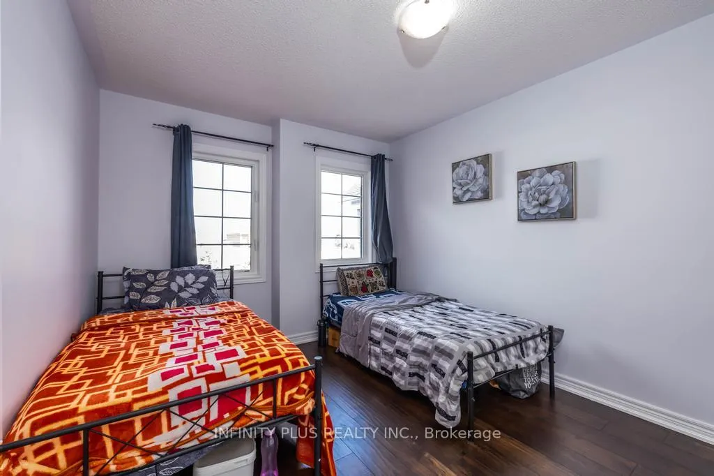 Photo 28 of 13 Buchanan Crescent, Brampton, Credit Valley — HOMEH