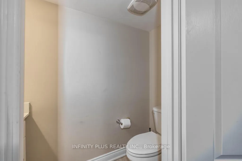 Photo 31 of 13 Buchanan Crescent, Brampton, Credit Valley — HOMEH
