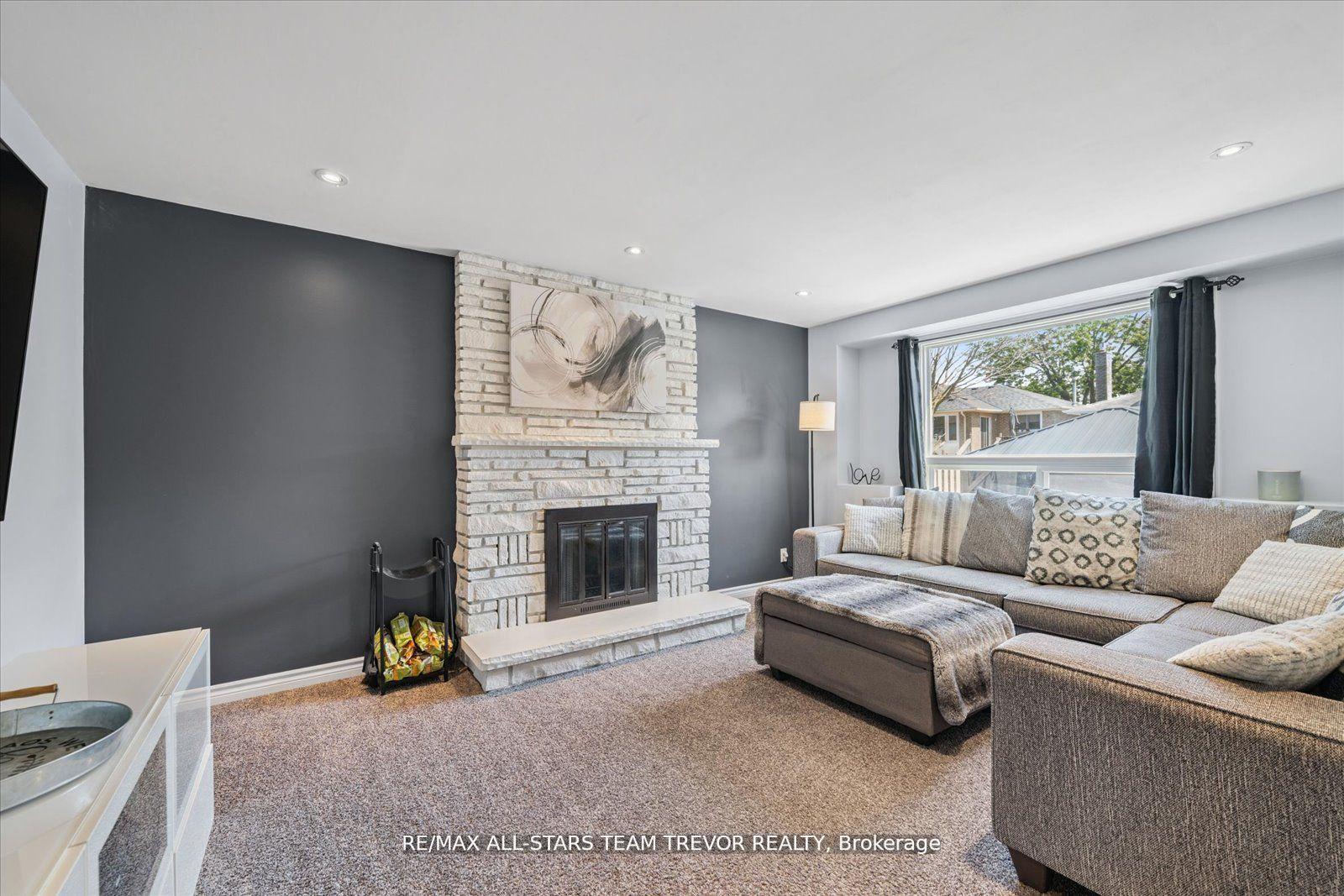 Photo 13 of 207 Biscayne Boulevard, Georgina, Keswick South — HOMEH