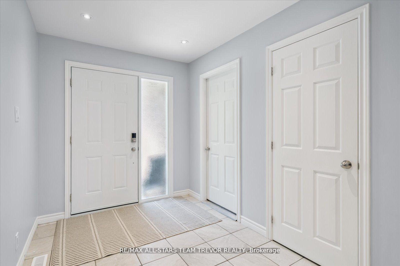 Photo 22 of 207 Biscayne Boulevard, Georgina, Keswick South — HOMEH