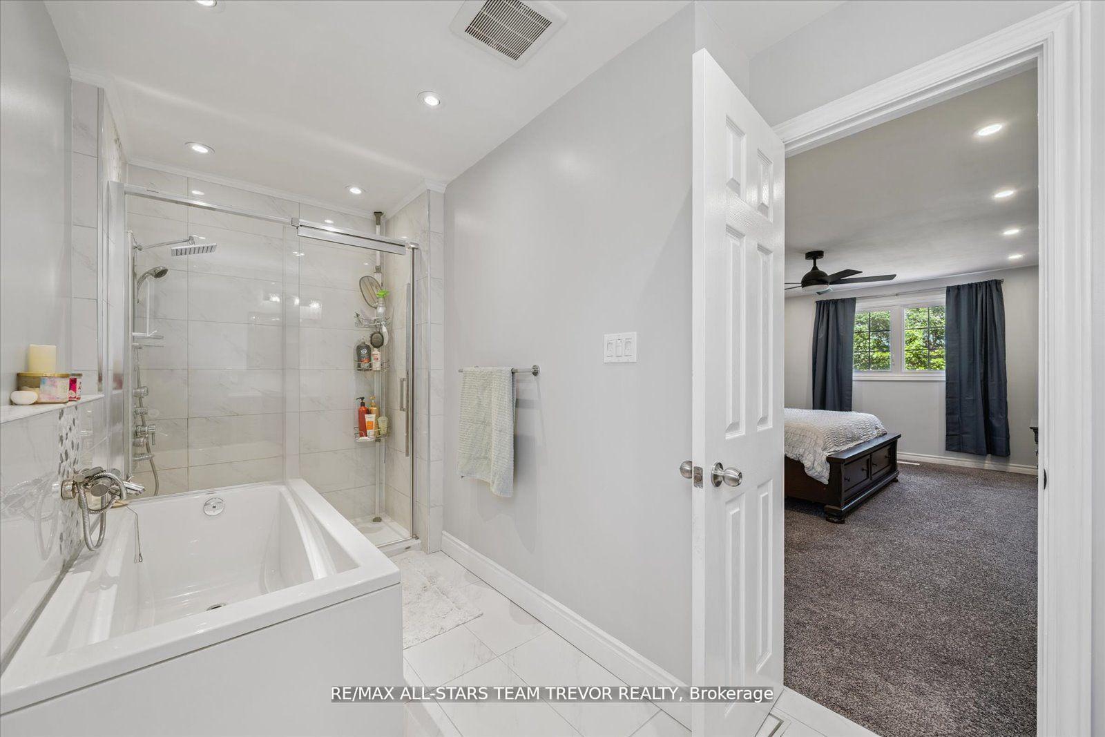 Photo 27 of 207 Biscayne Boulevard, Georgina, Keswick South — HOMEH