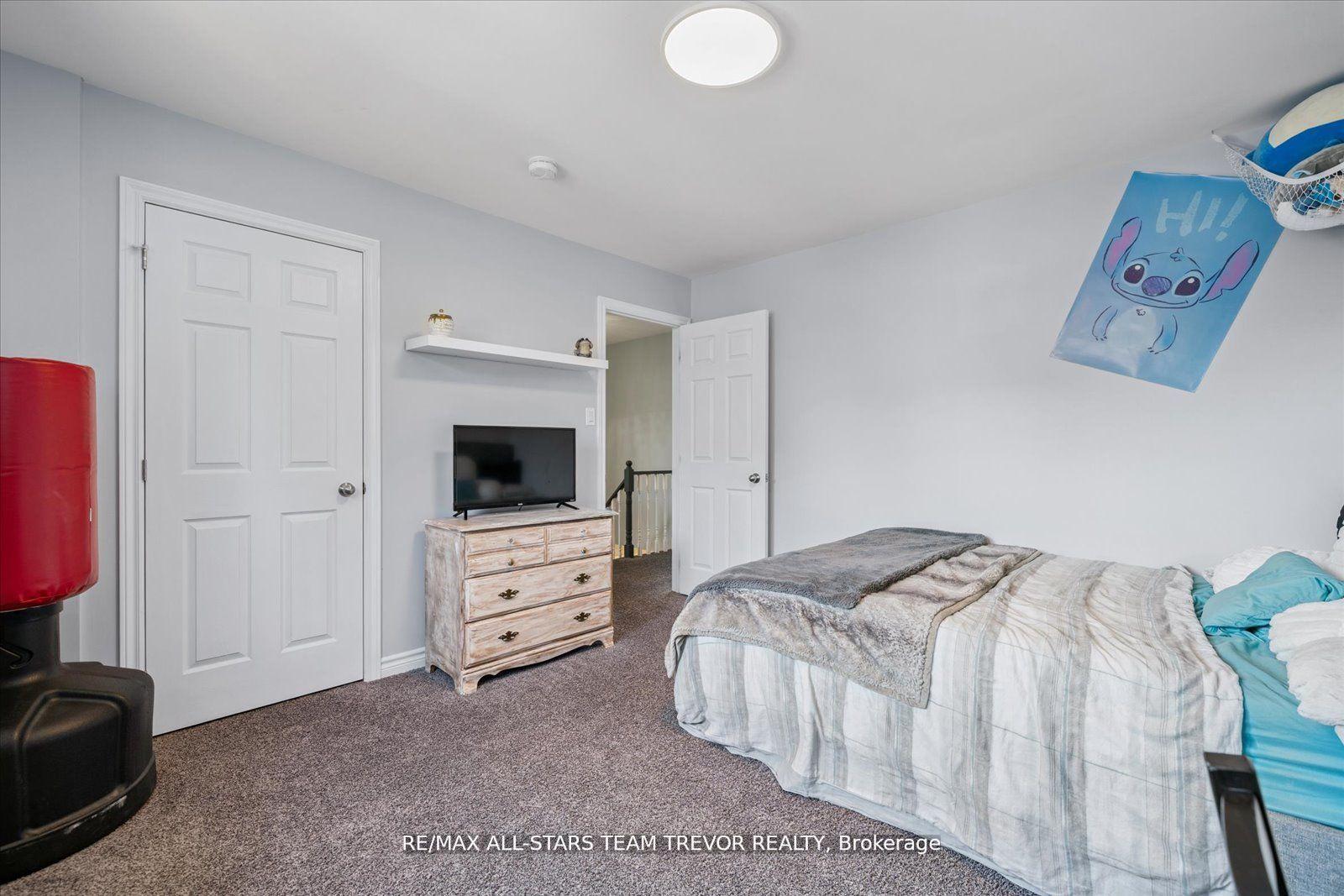 Photo 34 of 207 Biscayne Boulevard, Georgina, Keswick South — HOMEH