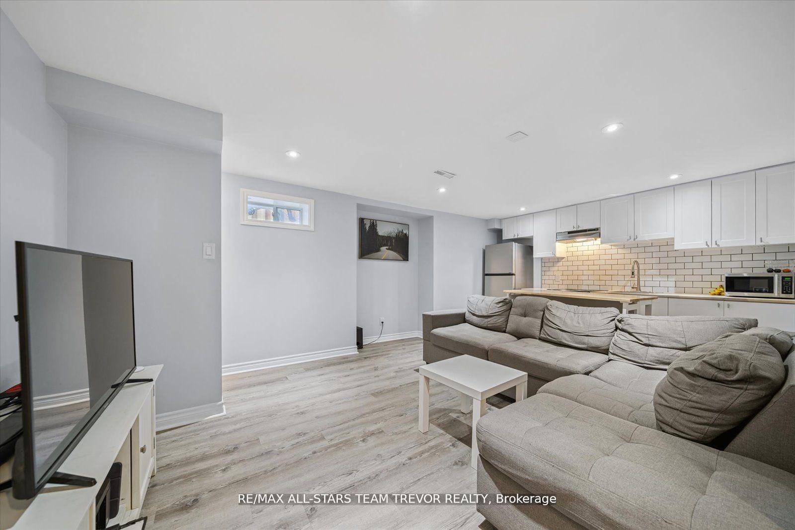 Photo 37 of 207 Biscayne Boulevard, Georgina, Keswick South — HOMEH