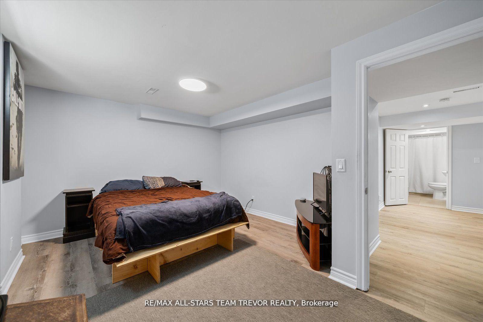 Photo 41 of 207 Biscayne Boulevard, Georgina, Keswick South — HOMEH