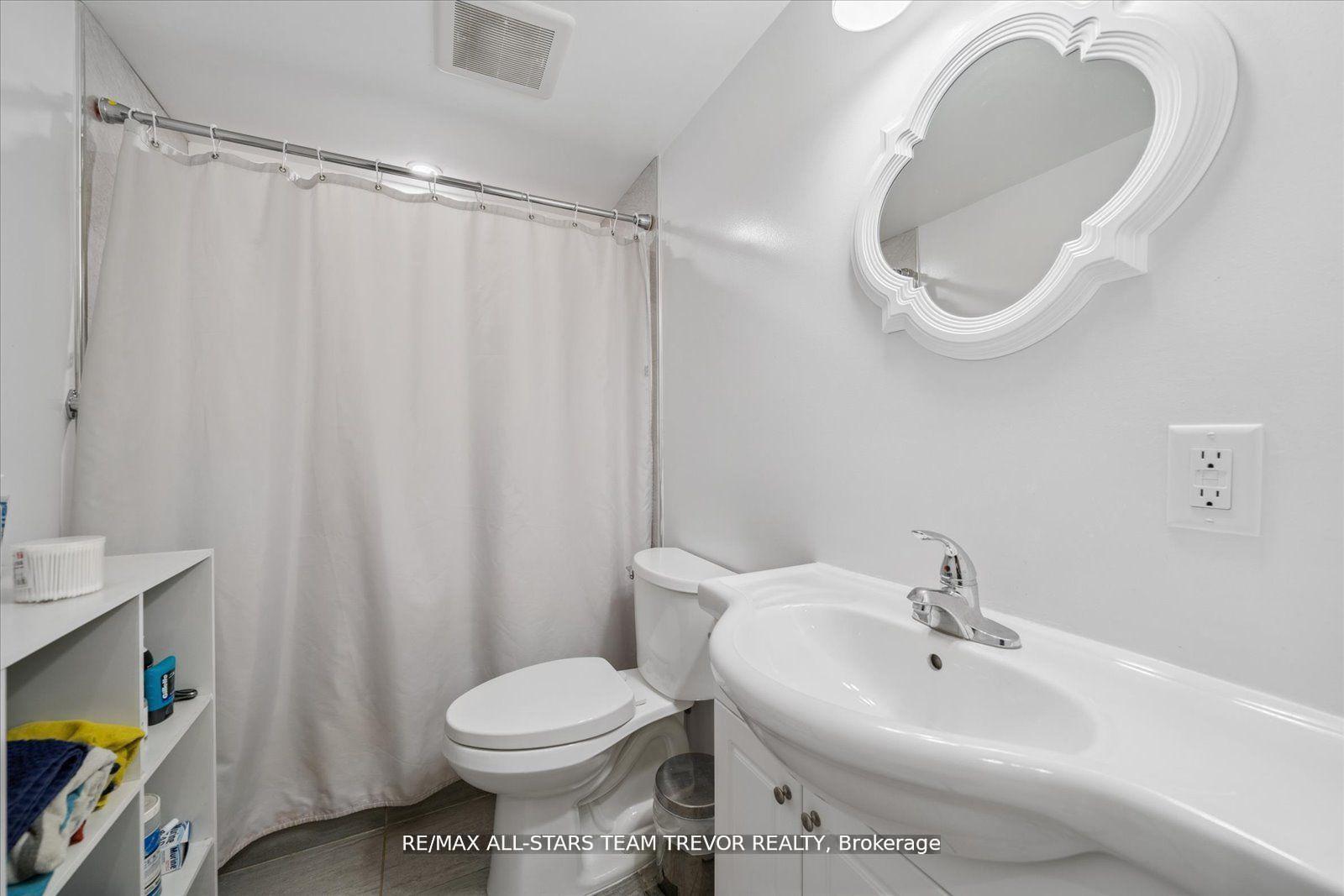 Photo 43 of 207 Biscayne Boulevard, Georgina, Keswick South — HOMEH