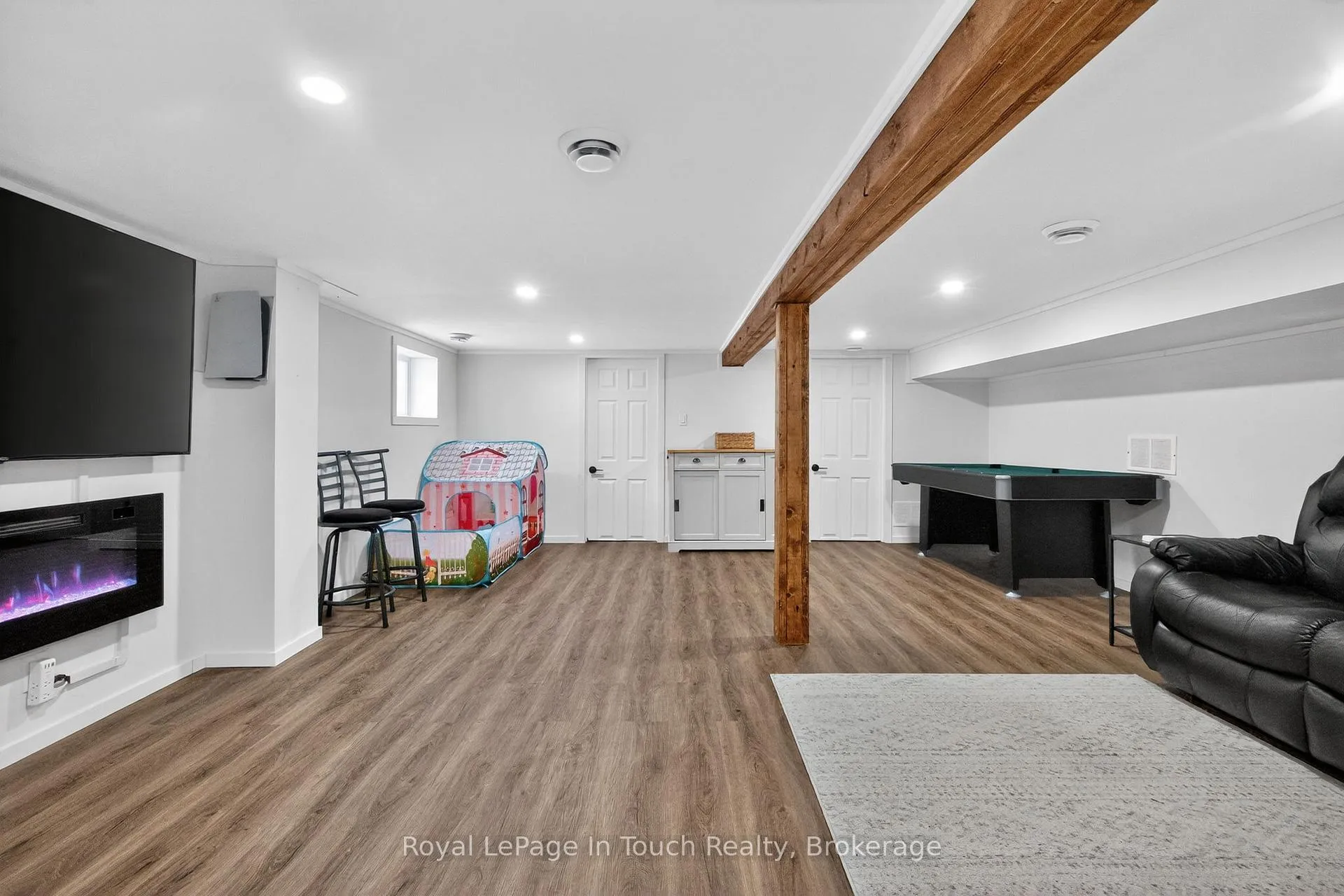 Photo 18 of 129 First Avenue, Tay, Port McNicoll — HOMEH