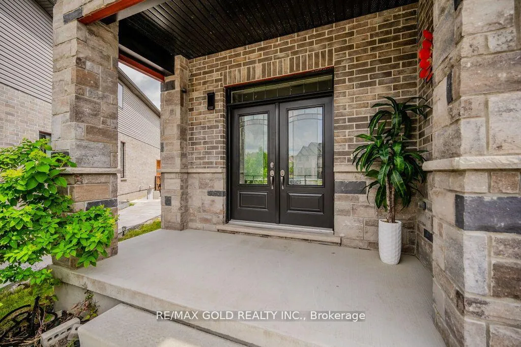 Photo 3 of 913 River Ridge Court, Kitchener — HOMEH