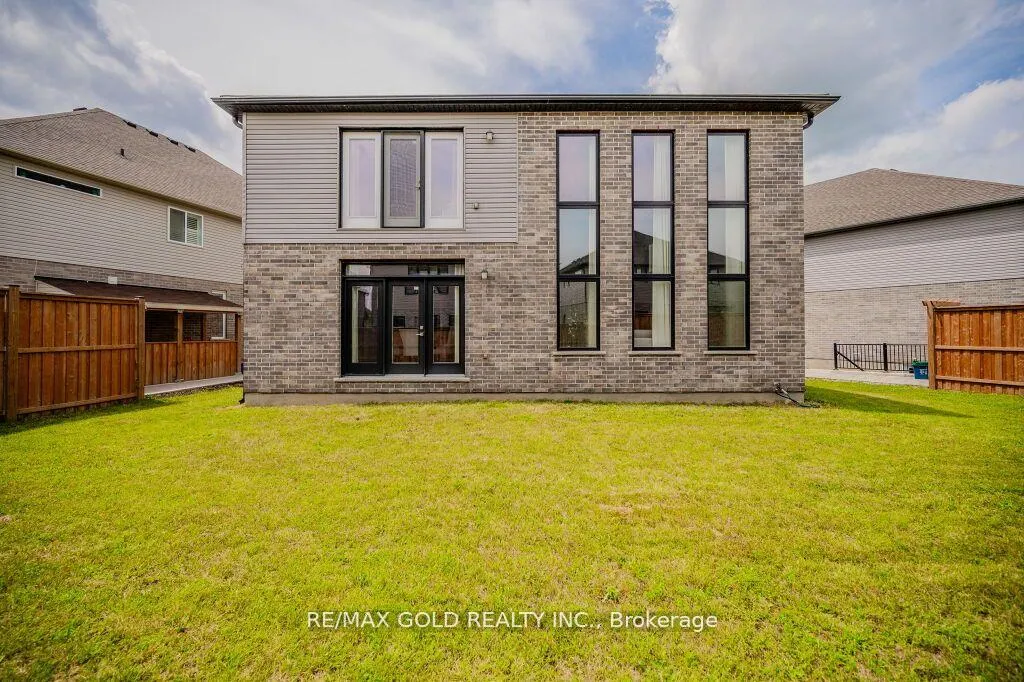 Photo 40 of 913 River Ridge Court, Kitchener — HOMEH