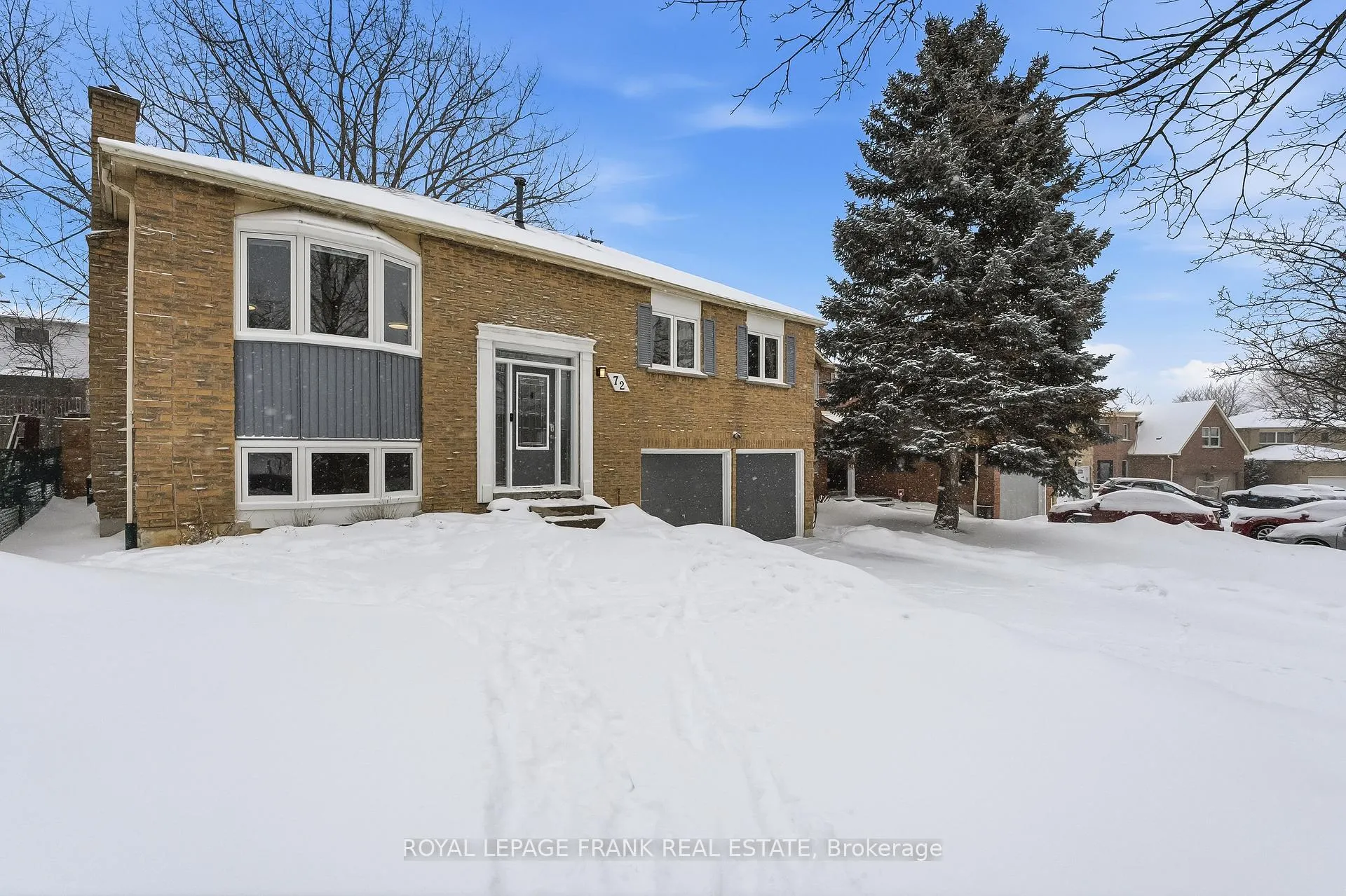 Photo 2 of 72 Lowder Place, Whitby, Blue Grass Meadows — HOMEH