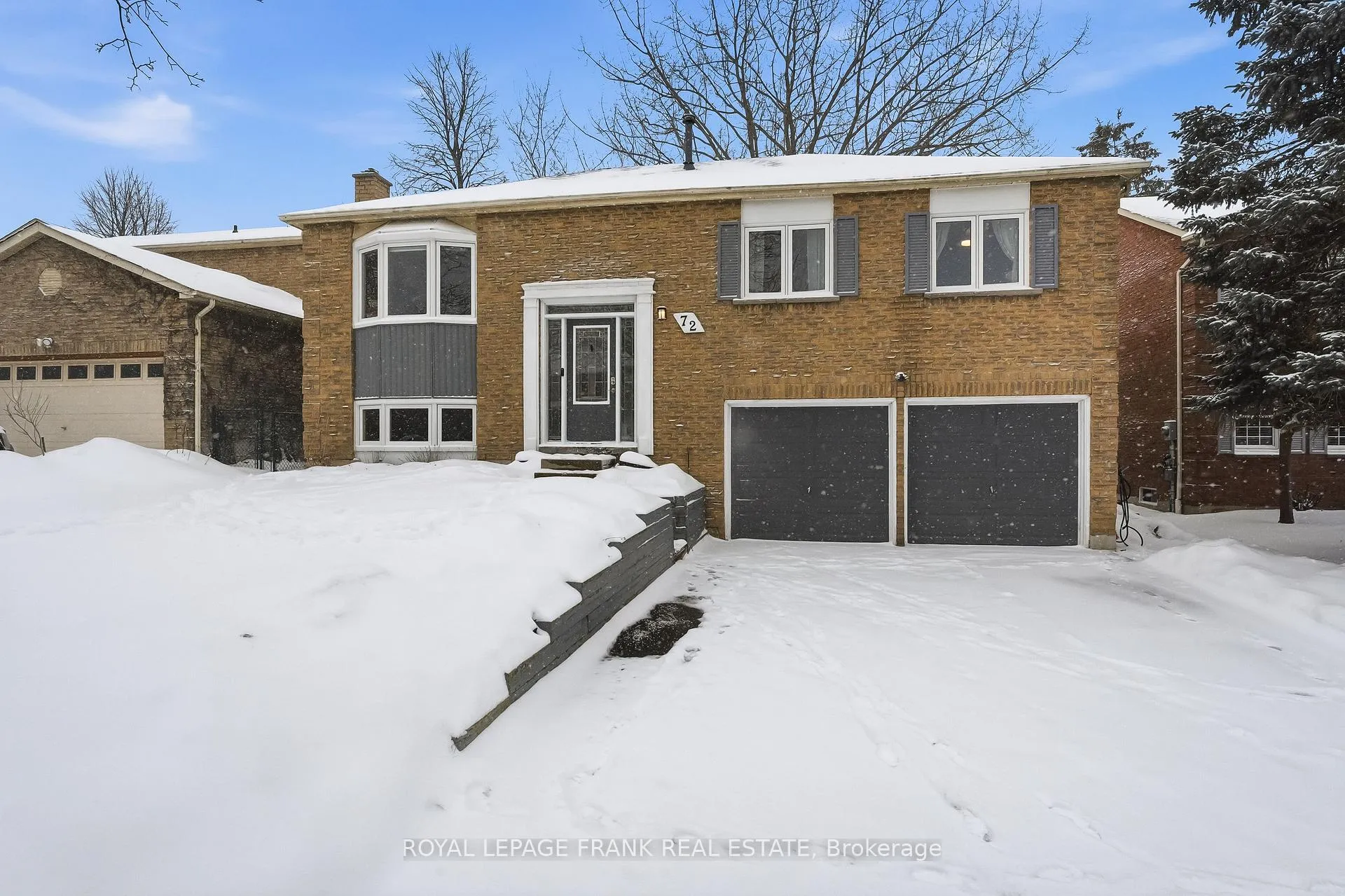 Photo 3 of 72 Lowder Place, Whitby, Blue Grass Meadows — HOMEH