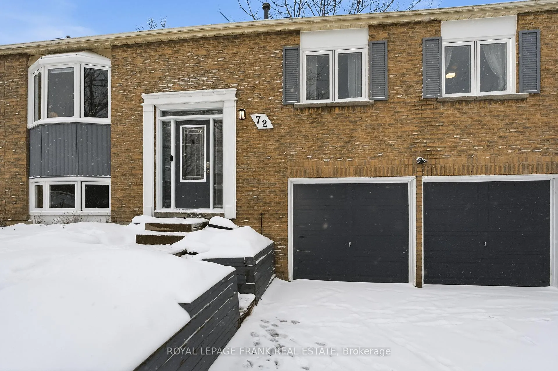 Photo 4 of 72 Lowder Place, Whitby, Blue Grass Meadows — HOMEH