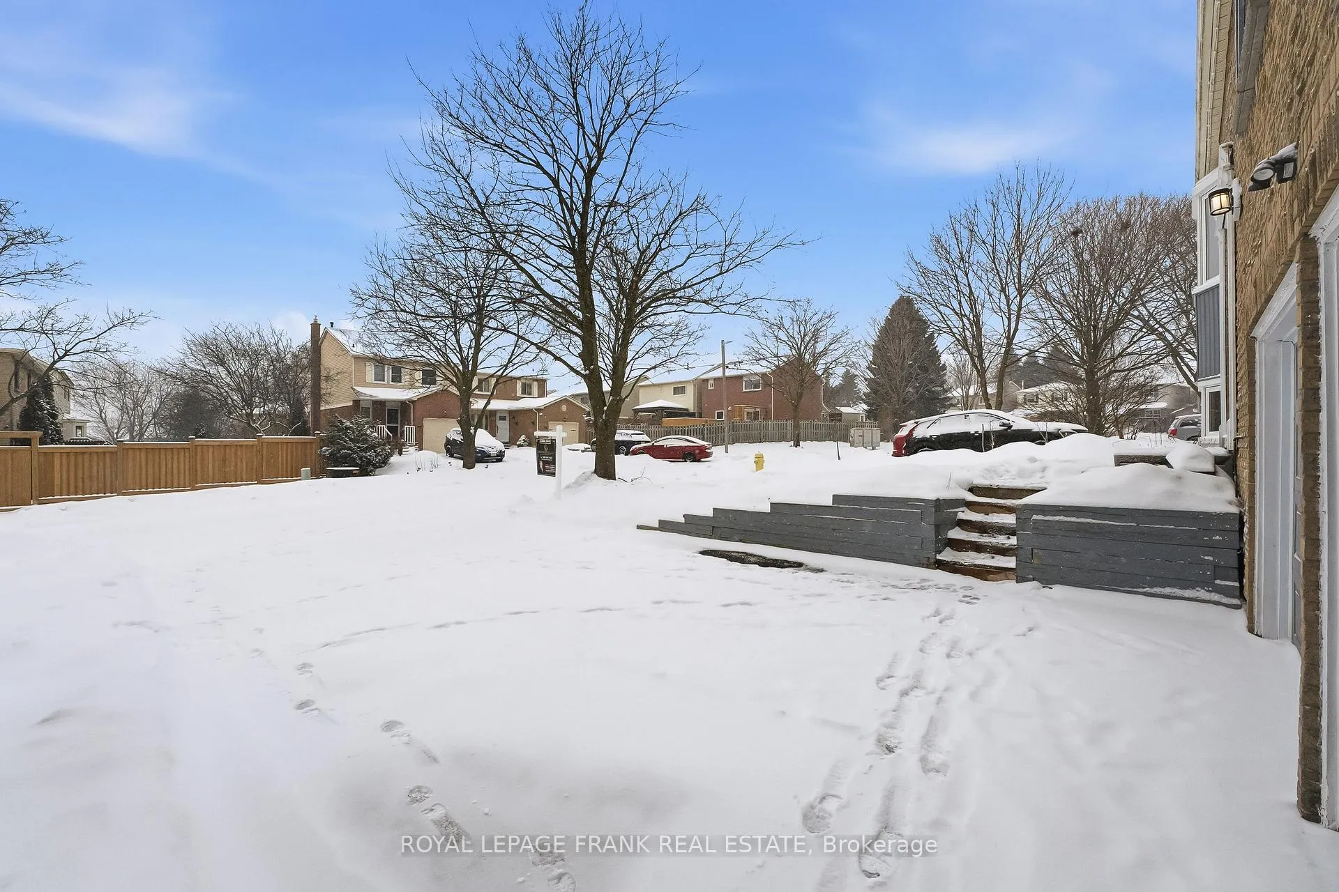 Photo 5 of 72 Lowder Place, Whitby, Blue Grass Meadows — HOMEH