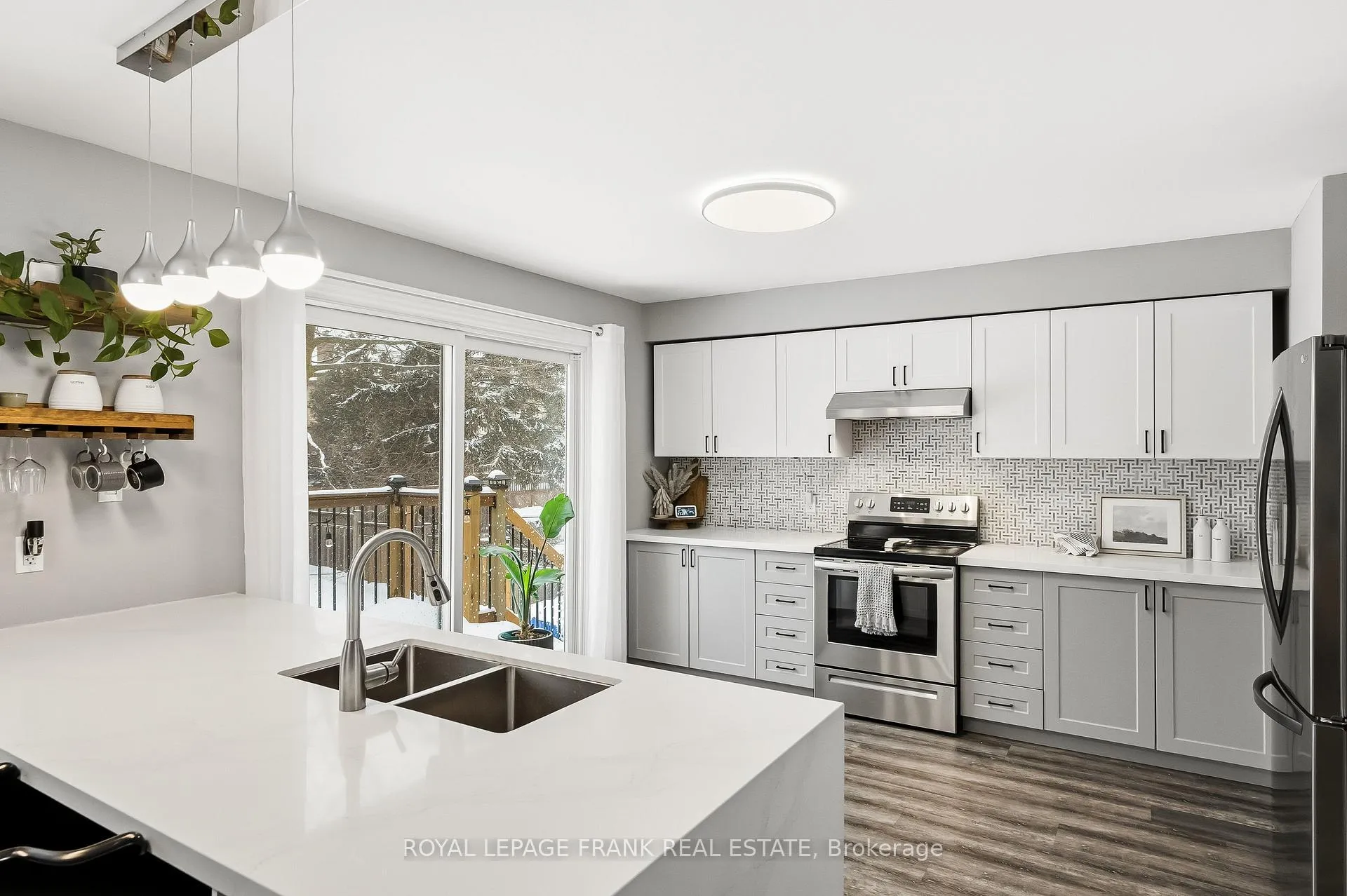 Photo 16 of 72 Lowder Place, Whitby, Blue Grass Meadows — HOMEH