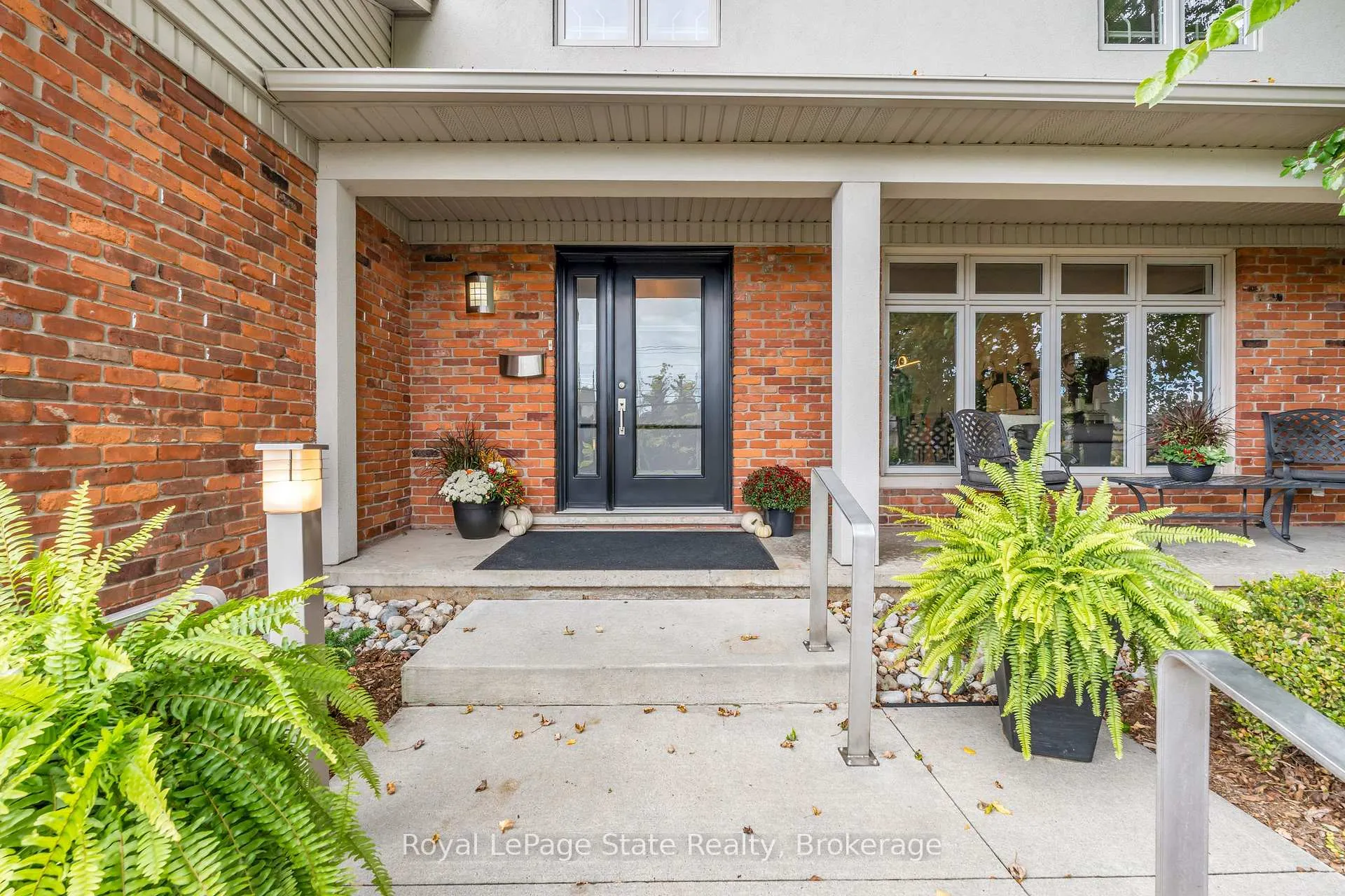 Photo 5 of 340 Southcote Road, Hamilton, Ancaster — HOMEH