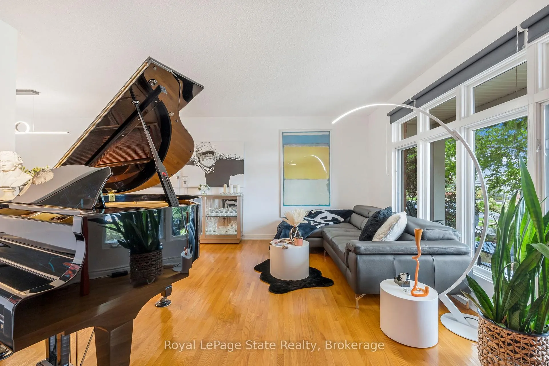 Photo 8 of 340 Southcote Road, Hamilton, Ancaster — HOMEH