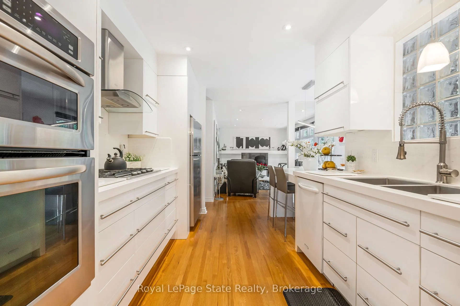 Photo 12 of 340 Southcote Road, Hamilton, Ancaster — HOMEH