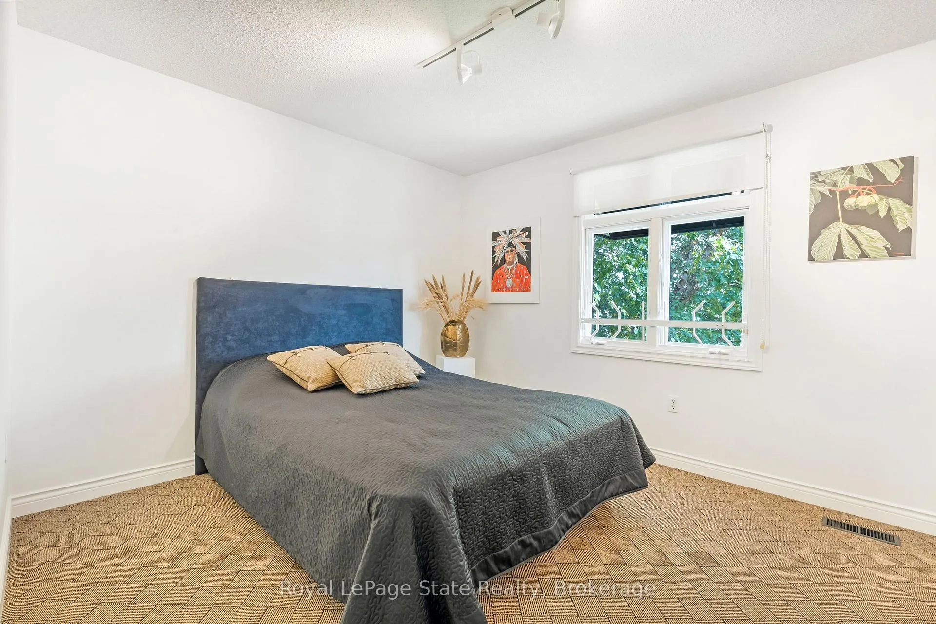 Photo 30 of 340 Southcote Road, Hamilton, Ancaster — HOMEH