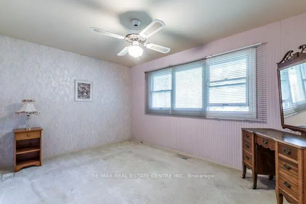 Photo 17 of 273 Sunview Street, Waterloo — HOMEH