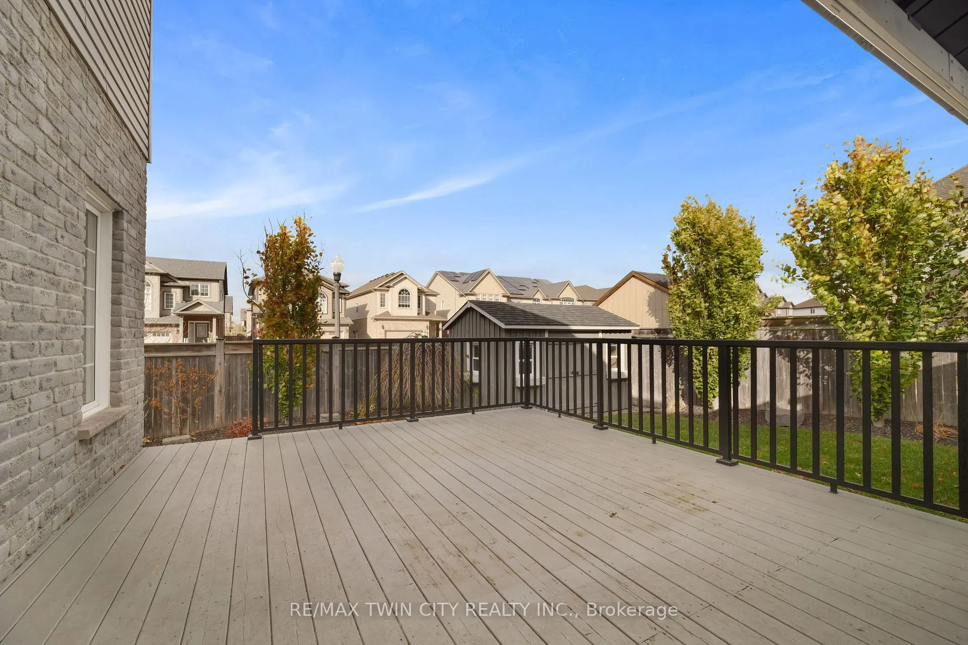 Photo 32 of 900 Steepleridge Court, Kitchener — HOMEH