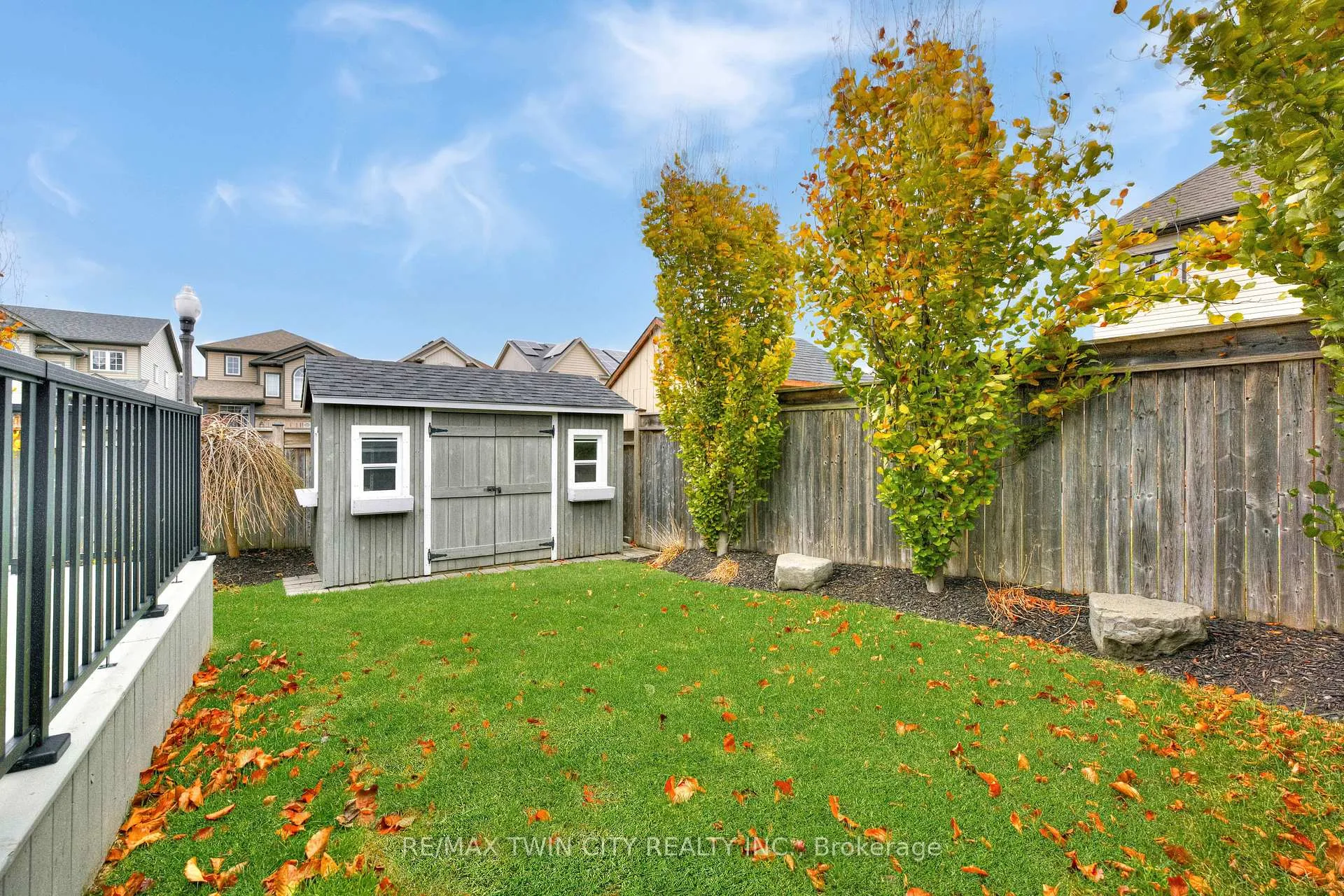 Photo 37 of 900 Steepleridge Court, Kitchener — HOMEH