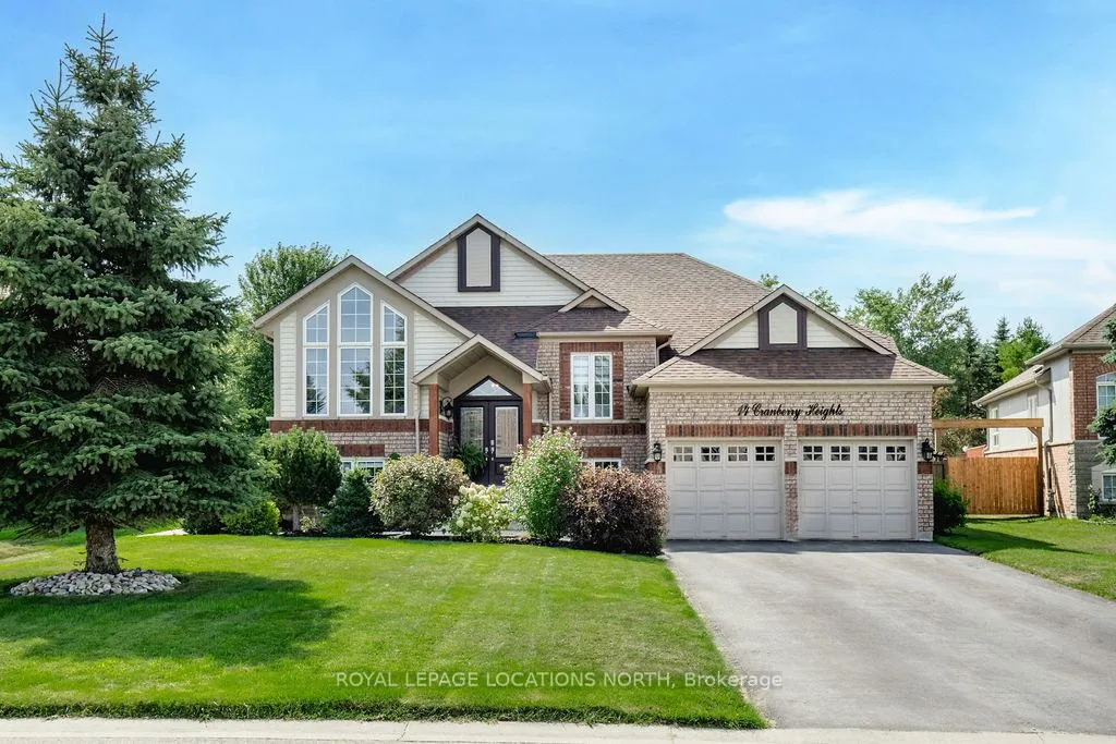 Photo 1 of 14 Cranberry Heights, Wasaga Beach — HOMEH