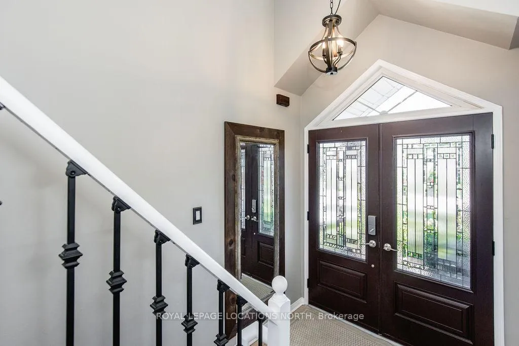Photo 6 of 14 Cranberry Heights, Wasaga Beach — HOMEH