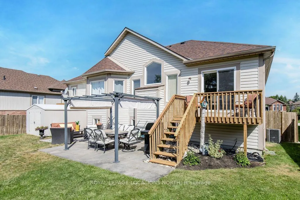 Photo 32 of 14 Cranberry Heights, Wasaga Beach — HOMEH